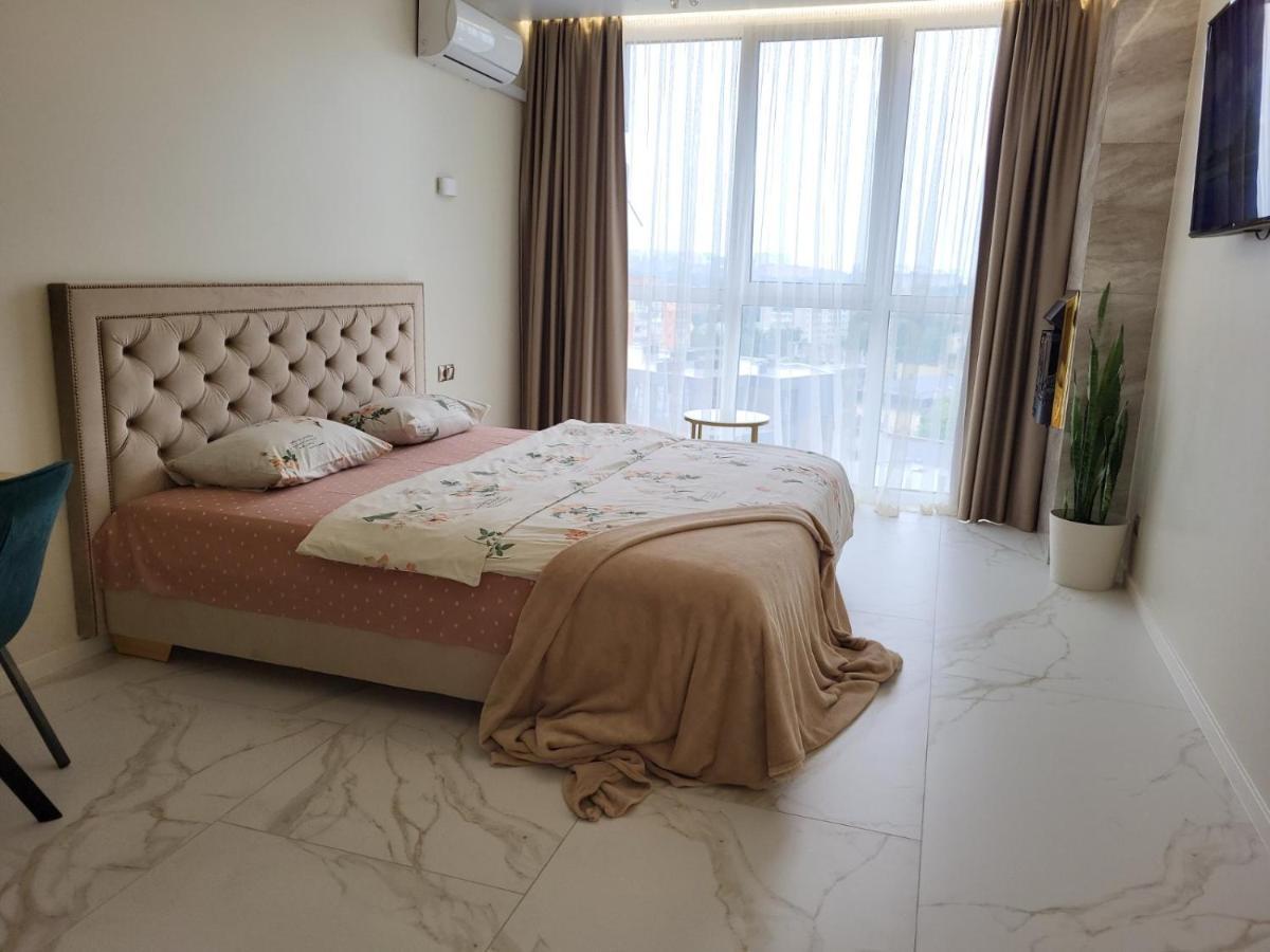 Appartement Prestige-Gold à Rivne Extérieur photo